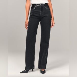 Abercrombie & Fitch 90’s Relaxed High Rise Jean Size 18 Short